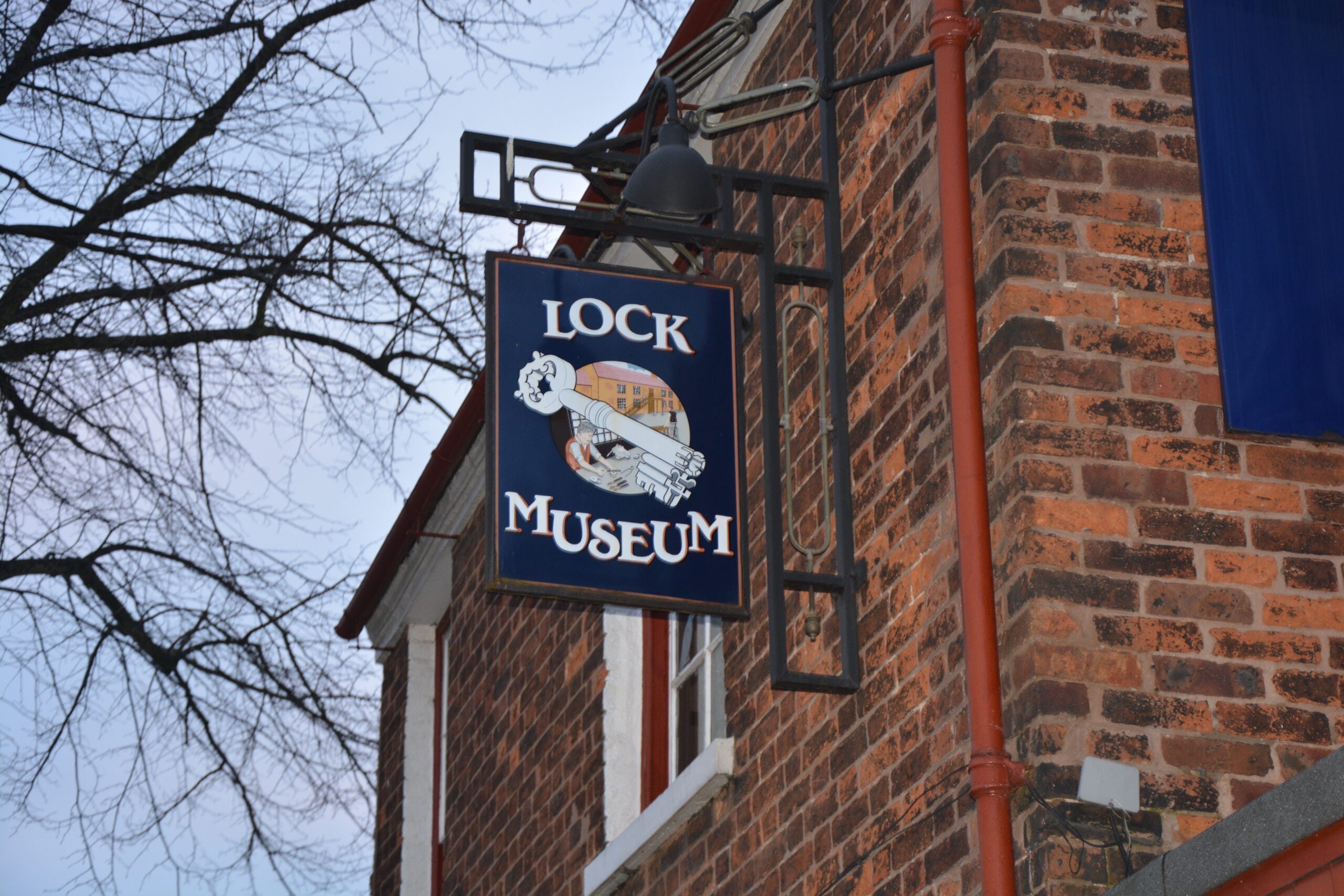 Lock museum sign