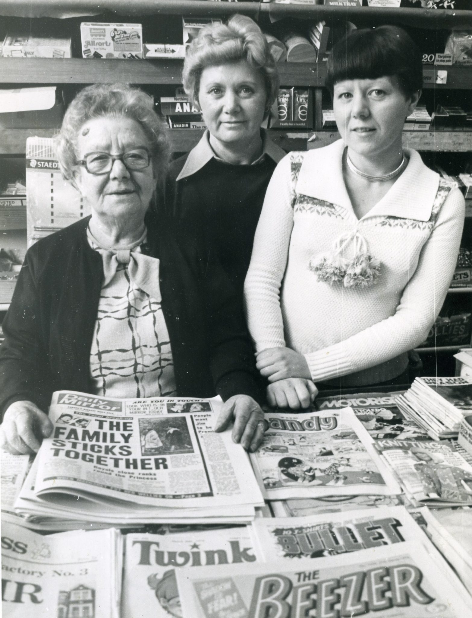 Jane Cynthia Susan Burgin 1978 2018 010 003 1 1566X2048